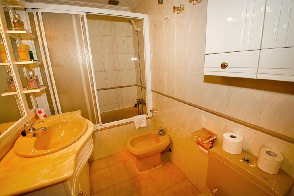 Garden Apartment With Pool And Ac Alicante Bagian luar foto