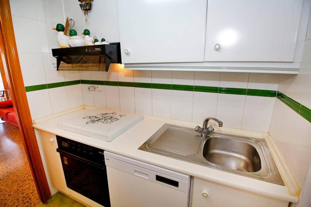 Garden Apartment With Pool And Ac Alicante Bagian luar foto